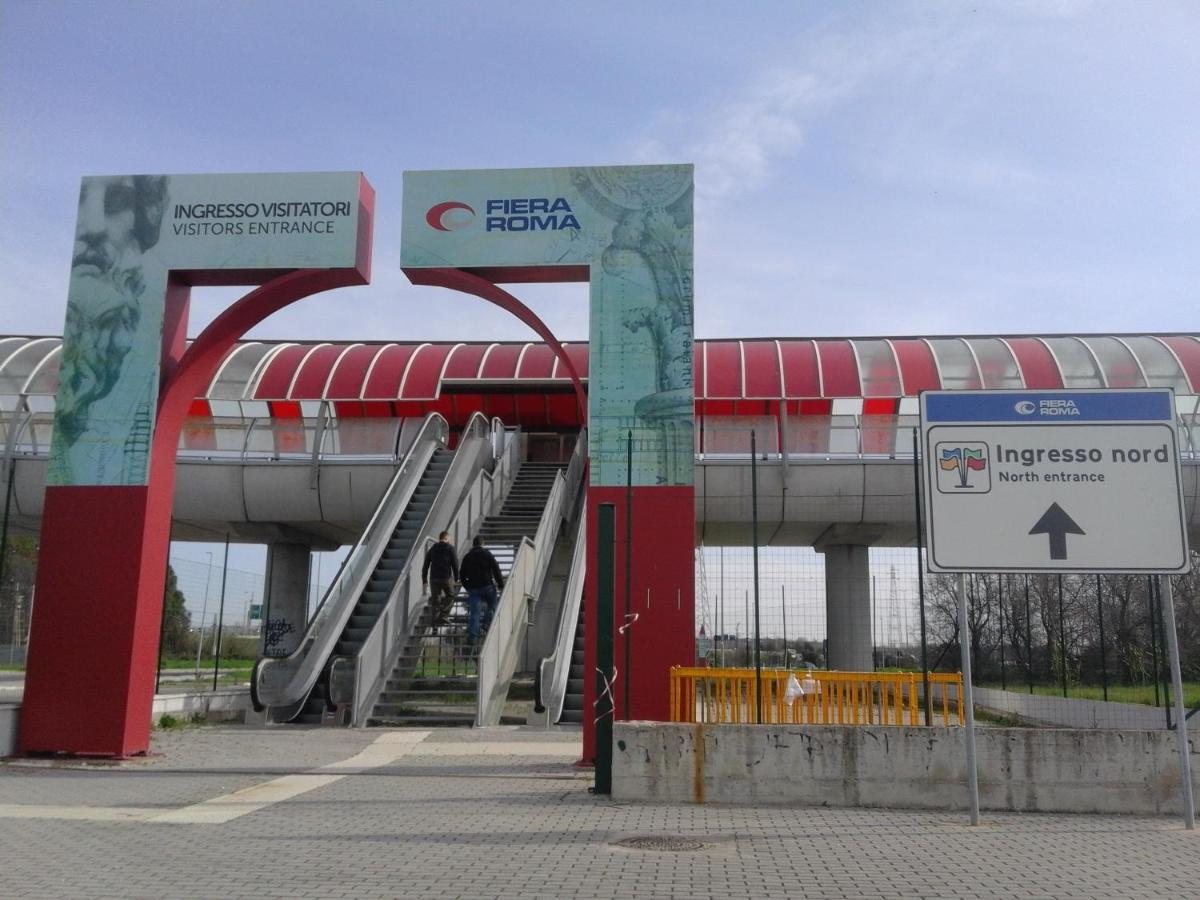 Ferienwohnung Charme & Relax - Fiera Di Roma - Fiumicino Airport Ponte Galeria Exterior foto